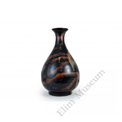 1454 A Jizhou ware Yuhuchu vase